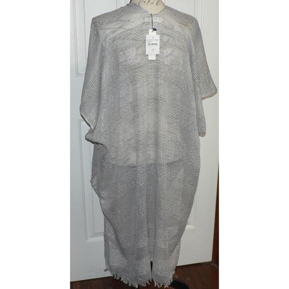 Sole Society Womens Open Front Striped Ruana in Grey Shimmer Stripe One Size $40 - Picture 4 of 4